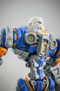 Astrobots A-01 Apollo (2023 Reissue) -Toy Dojo 04 07 astrobots a 09 60258