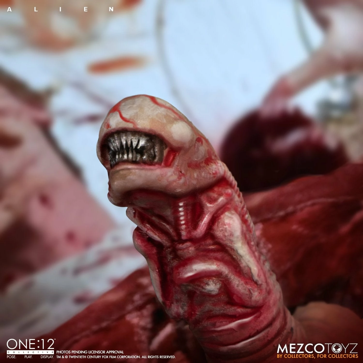Mezco Toys ONE:12 Collective - Alien 14 Mezco Toys ONE:12 Collective - Alien - Image 14