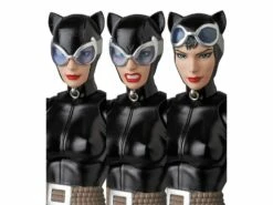 DC Comics MAFEX No.123 Hush - Catwoman 21 DC Comics MAFEX No.123 Hush - Catwoman -Toy Dojo 62270c72 8650 42f0 8de5 aed012a0c1ab