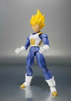 Bandai S.H. Figuarts DragonBall Z Super Saiyan Vegeta Premium Color Edition (Tamashii Web Exclusive) -Toy Dojo SHF Vegeta 04 54355