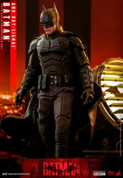 Hot Toys Movie Masterpiece 1/6 Scale Figure - The Batman - Batman & Bat Signal