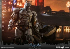 Hot Toys Video Game Masterpiece 1/6 Scale Figure - Batman: Arkham Origins - Batman (XE Suit) 29 Hot Toys Video Game Masterpiece 1/6 Scale Figure - Batman: Arkham Origins - Batman (XE Suit) -Toy Dojo batman xe suit dc comics gallery 610232d6e6caa