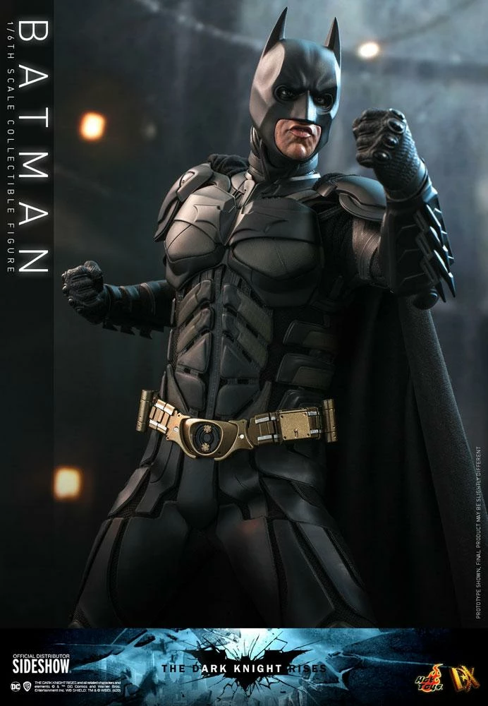 Hot Toys Movie Masterpiece 1/6 Scale Figure - The Dark Knight Rises - Batman 17 Hot Toys Movie Masterpiece 1/6 Scale Figure - The Dark Knight Rises - Batman - Image 17