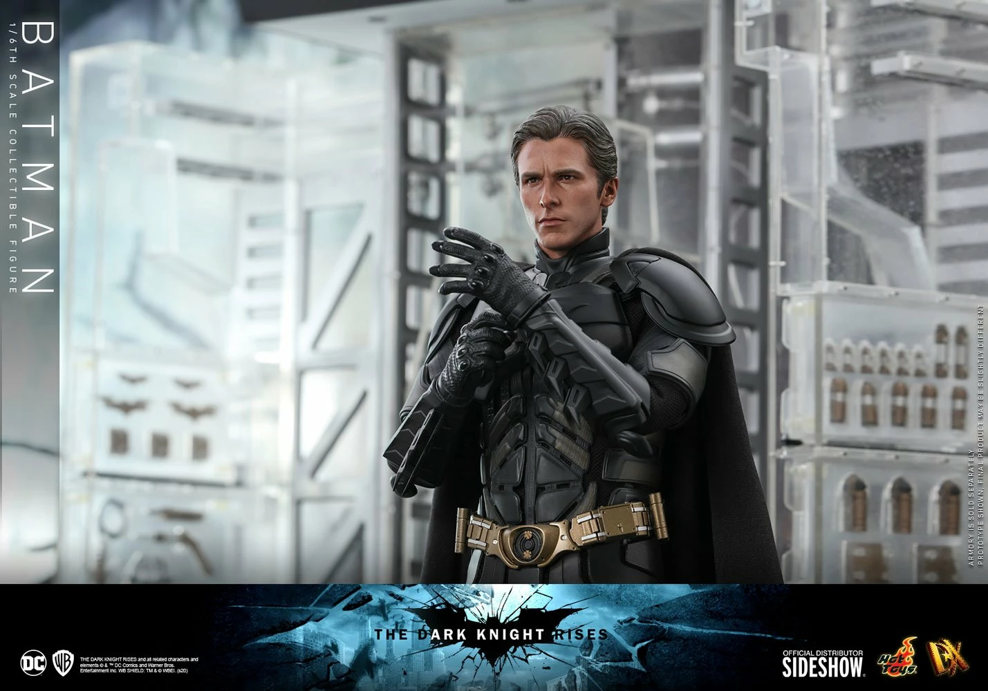 Hot Toys Movie Masterpiece 1/6 Scale Figure - The Dark Knight Rises - Batman 13 Hot Toys Movie Masterpiece 1/6 Scale Figure - The Dark Knight Rises - Batman - Image 13