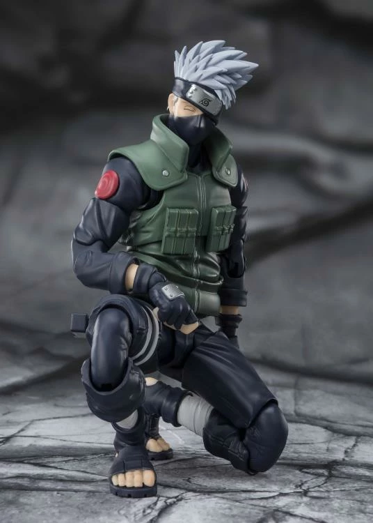 Bandai S.H. Figuarts Naruto: Shippuden - Kakashi Hatake (Famed Sharingan Hero) 7 Bandai S.H. Figuarts Naruto: Shippuden - Kakashi Hatake (Famed Sharingan Hero) - Image 7
