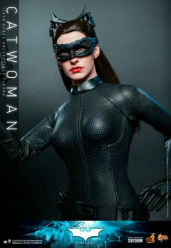 Hot Toys Movie Masterpiece 1/6 Scale Figure - Catwoman (The Dark Knight Trilogy) -Toy Dojo catwoman dc comics gallery 61b0f46a20634