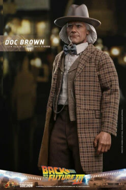 Hot Toys 1/6 Scale Figure - Back To The Future Part III - Doc Brown -Toy Dojo doc brown back to the future gallery 6144c34f1ce1a