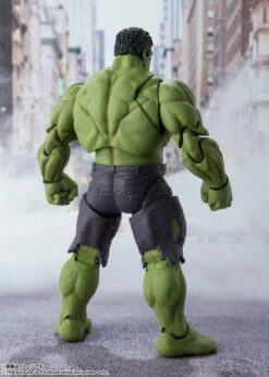 Bandai S.H.Figuarts - The Avengers - Hulk (Avengers Assemble Edition) -Toy Dojo e6a804e3 8149 45a4 9b34 ca0a5d0d636d 11179