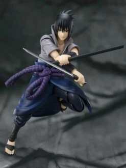 Bandai S.H. Figuarts Naruto: Shippuden - Sasuke Uchiha (He Who Bears All Hatred)