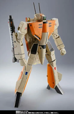 Bandai DX Chogokin Macross 1/48 Scale VF-1D Valkyrie & Fan Racer