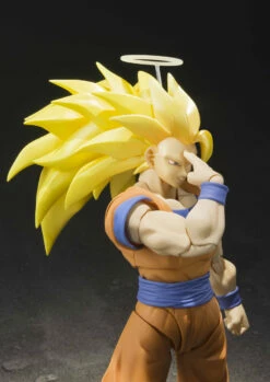 Bandai S.H. Figuarts DragonBall Z - Super Saiyan 3 Son Goku -Toy Dojo shf ss3 5 51031.1493361154.1280.1280